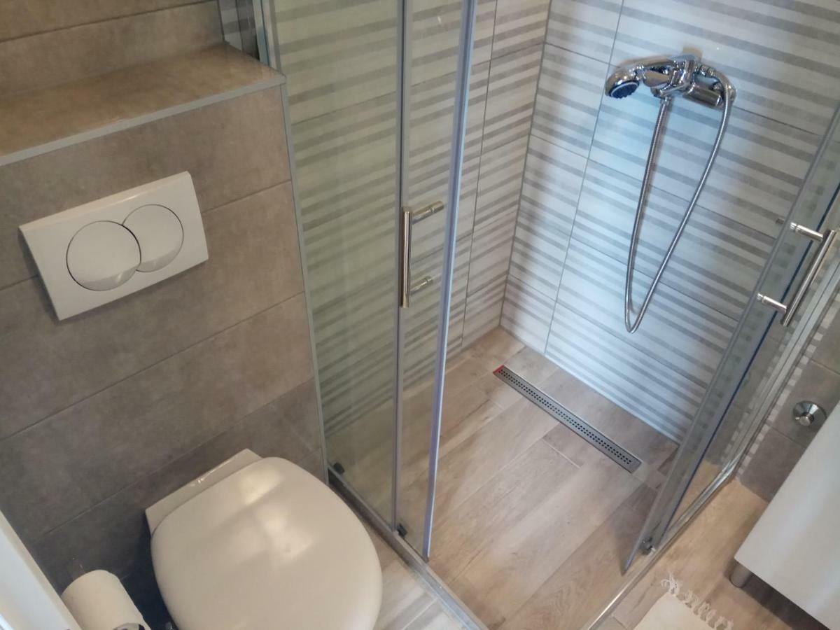 Adriatic - Apartment With Jacuzzi Sobra ภายนอก รูปภาพ
