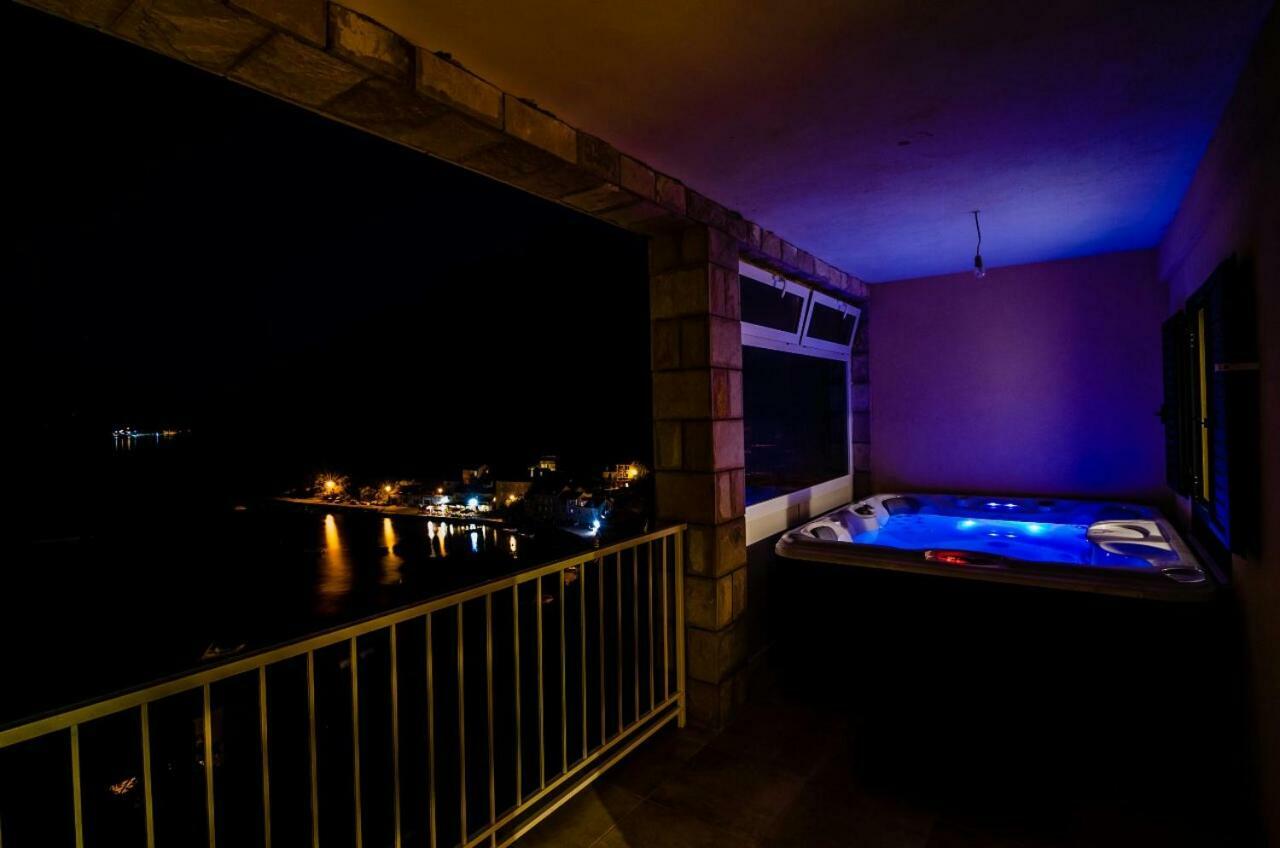 Adriatic - Apartment With Jacuzzi Sobra ภายนอก รูปภาพ